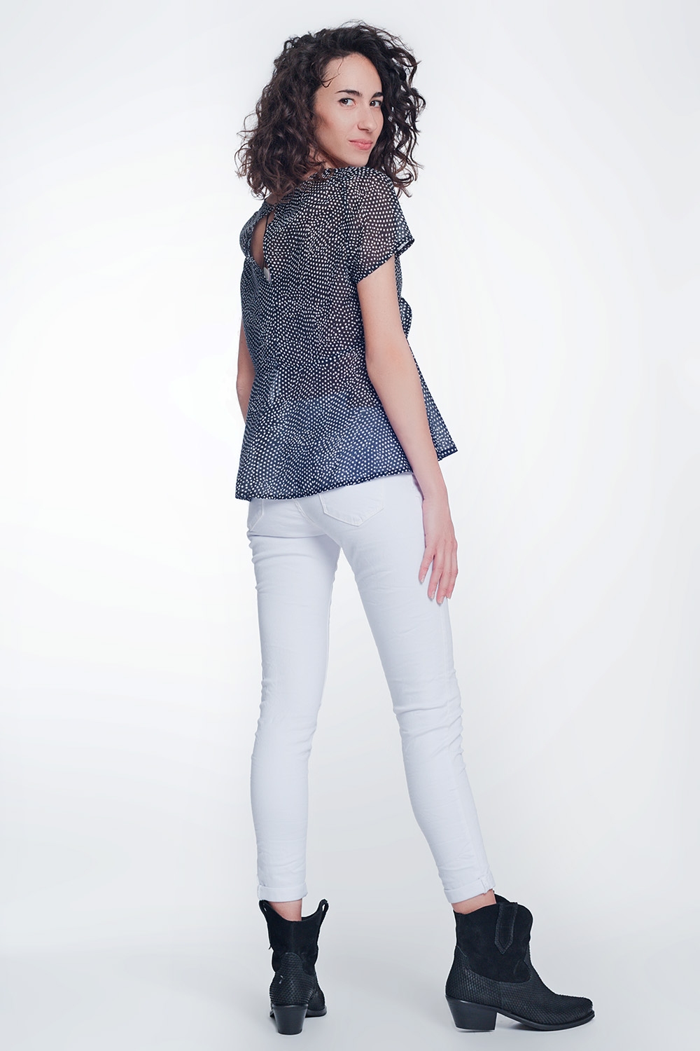 Pantalon de talle alto color blanco Pantalon de talle alto color blanco