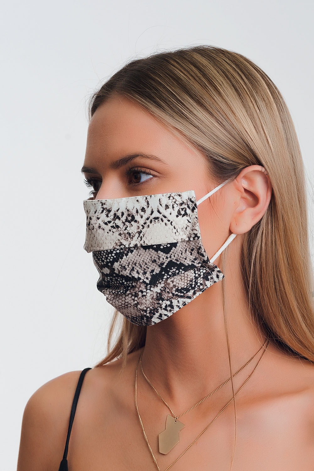 Paquete de 5 unidades Mascarilla beige estampado de serpiente