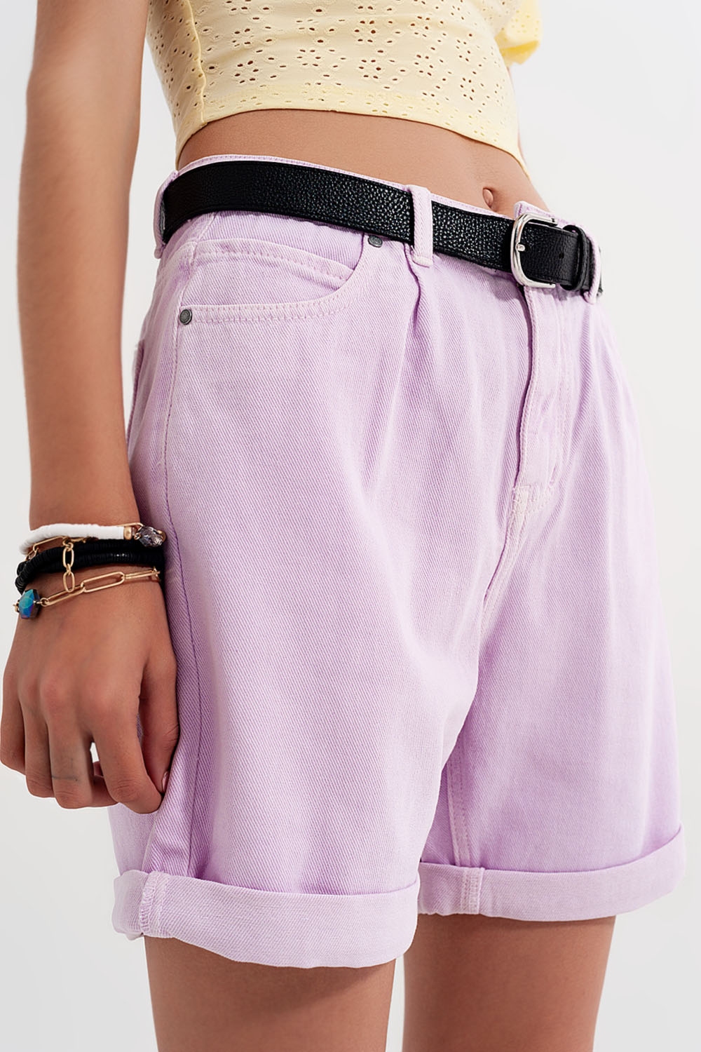 Shorts vaqueros Mom en lila