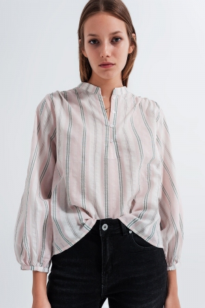 Camisa rosa de rayas con cuello mao