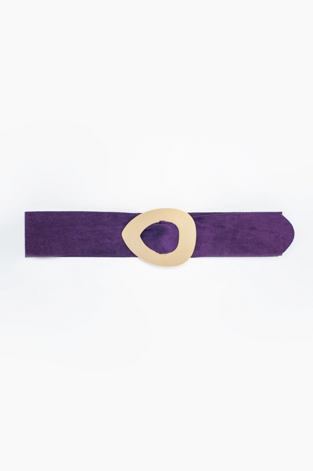 Cintura de camurça em púrpura com fivela