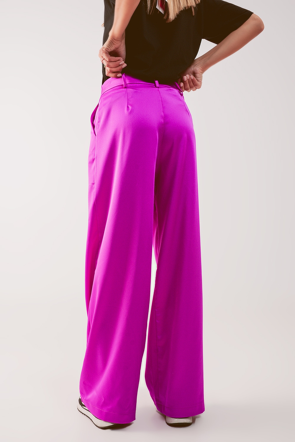 Pantalones palazzo con pinzas en fucsia Pantalones palazzo con pinzas en fucsia