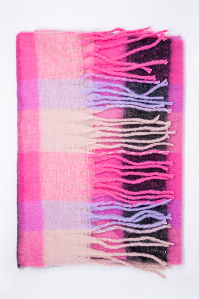 Brushed fringed scarf in pink check