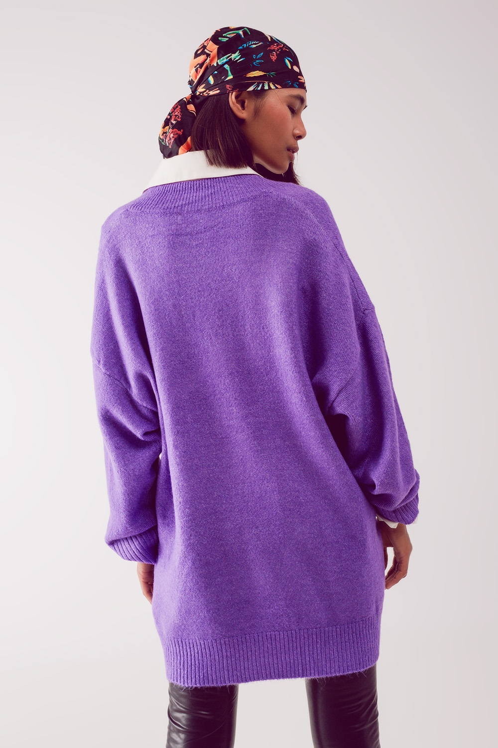 Robe pull oversize à col V violette