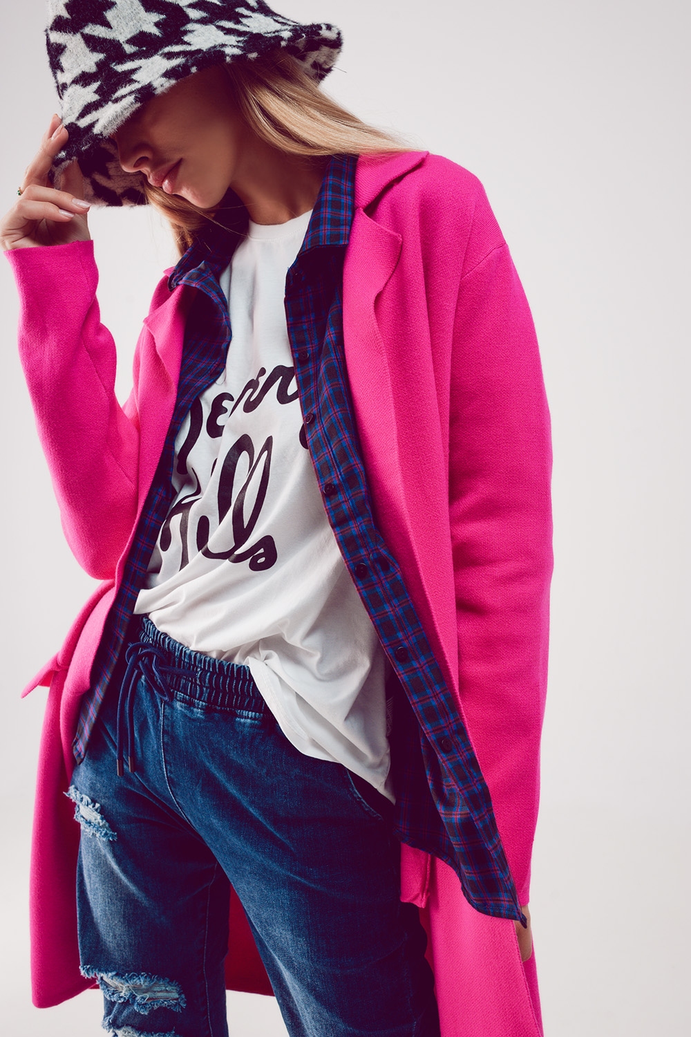 Cardigan extra grande en fucsia con solapas Cardigan extra grande en fucsia con solapas