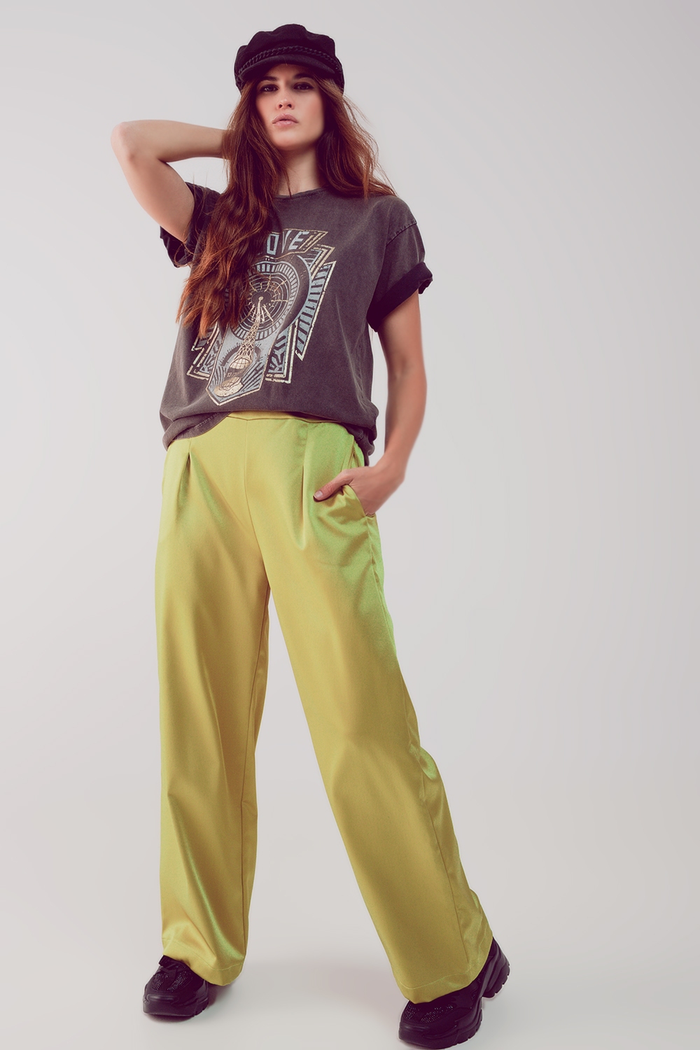 Pantalones lima de pernera ancha de satén Pantalones lima de pernera ancha de satén