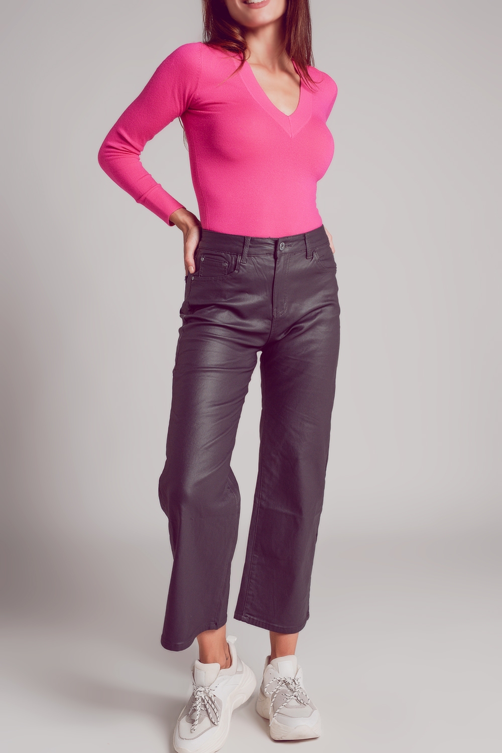 Jersey fucsia con escote V de punto fino Jersey fucsia con escote V de punto fino
