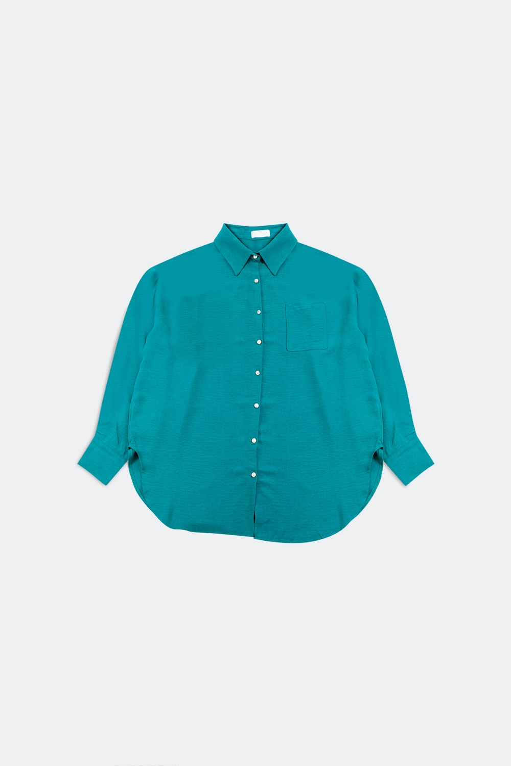 Camisa verde extragrande con detalle de bolsillo Camisa verde extragrande con detalle de bolsillo
