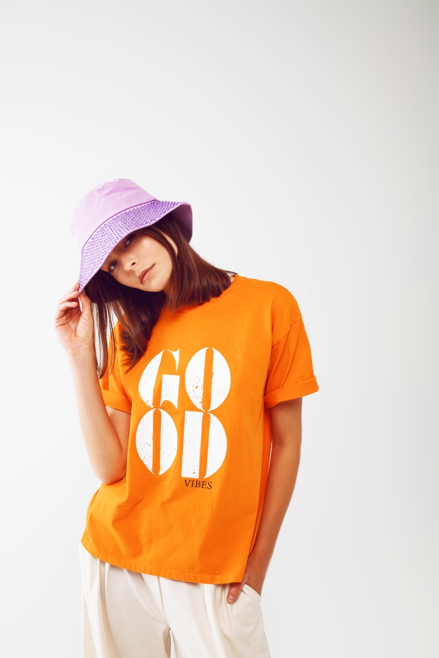 T-SHIRT