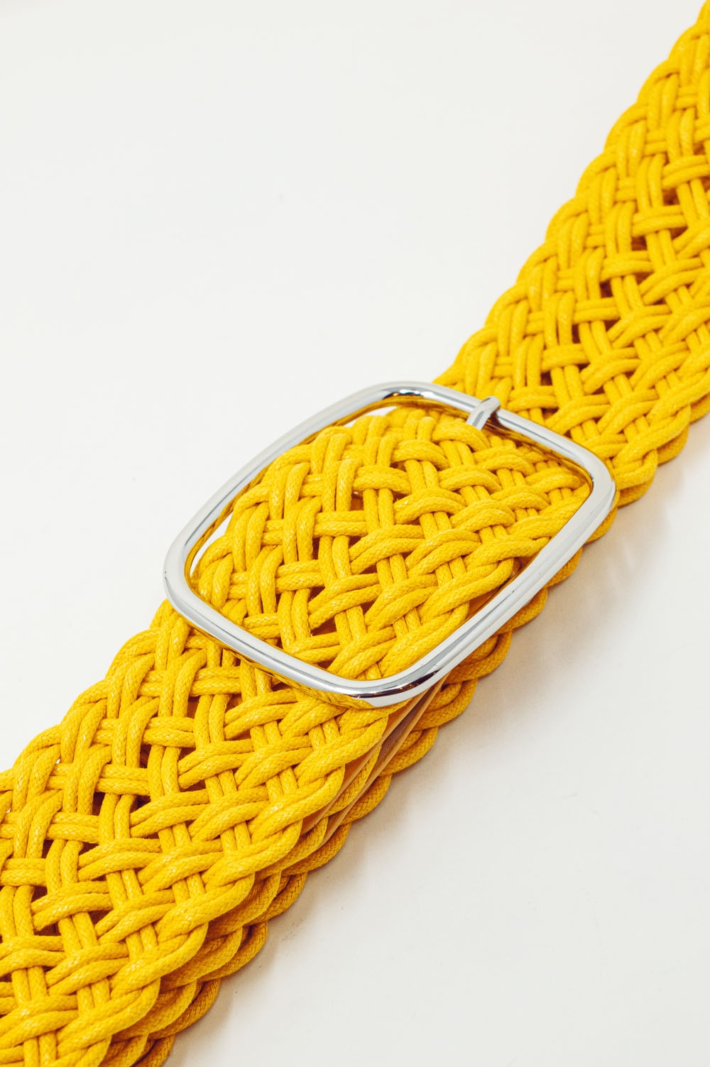 Cinturón amarillo para cintura y cadera con diseño trenzado de estilo años 70 Cinturón amarillo para cintura y cadera con diseño trenzado de estilo años 70