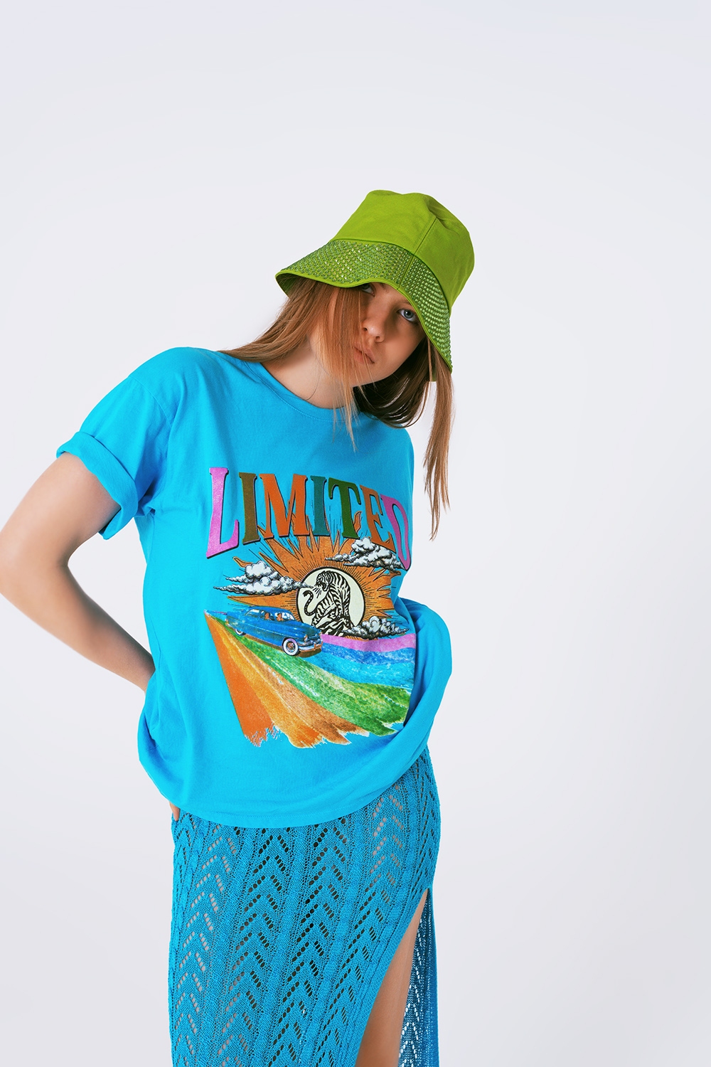 Camiseta con estampado gráfico limitaded en azul Camiseta con estampado gráfico limitaded en azul