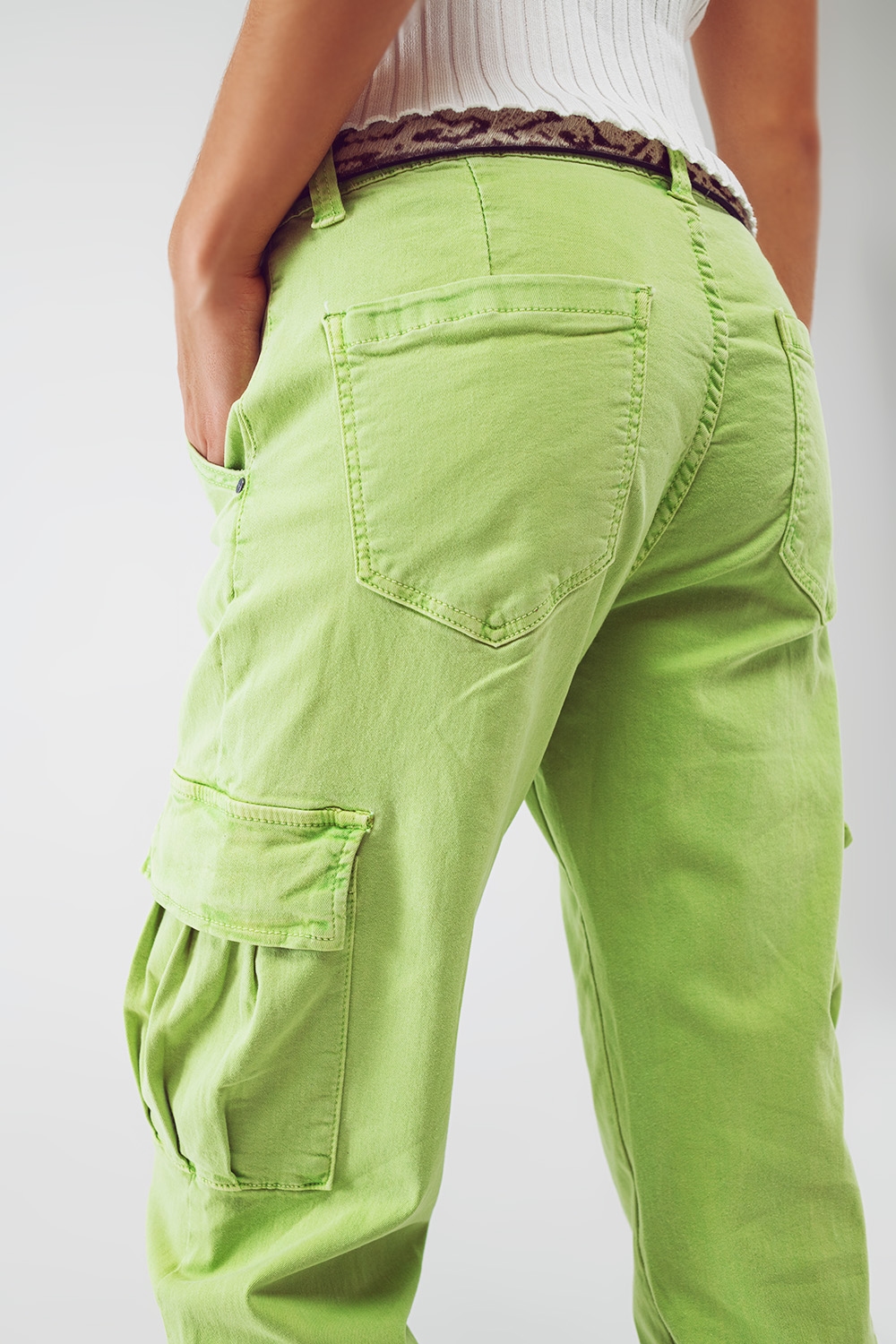 Pantalones cargo verde menta con cintura y dobladillo elásticos Pantalones cargo verde menta con cintura y dobladillo elásticos