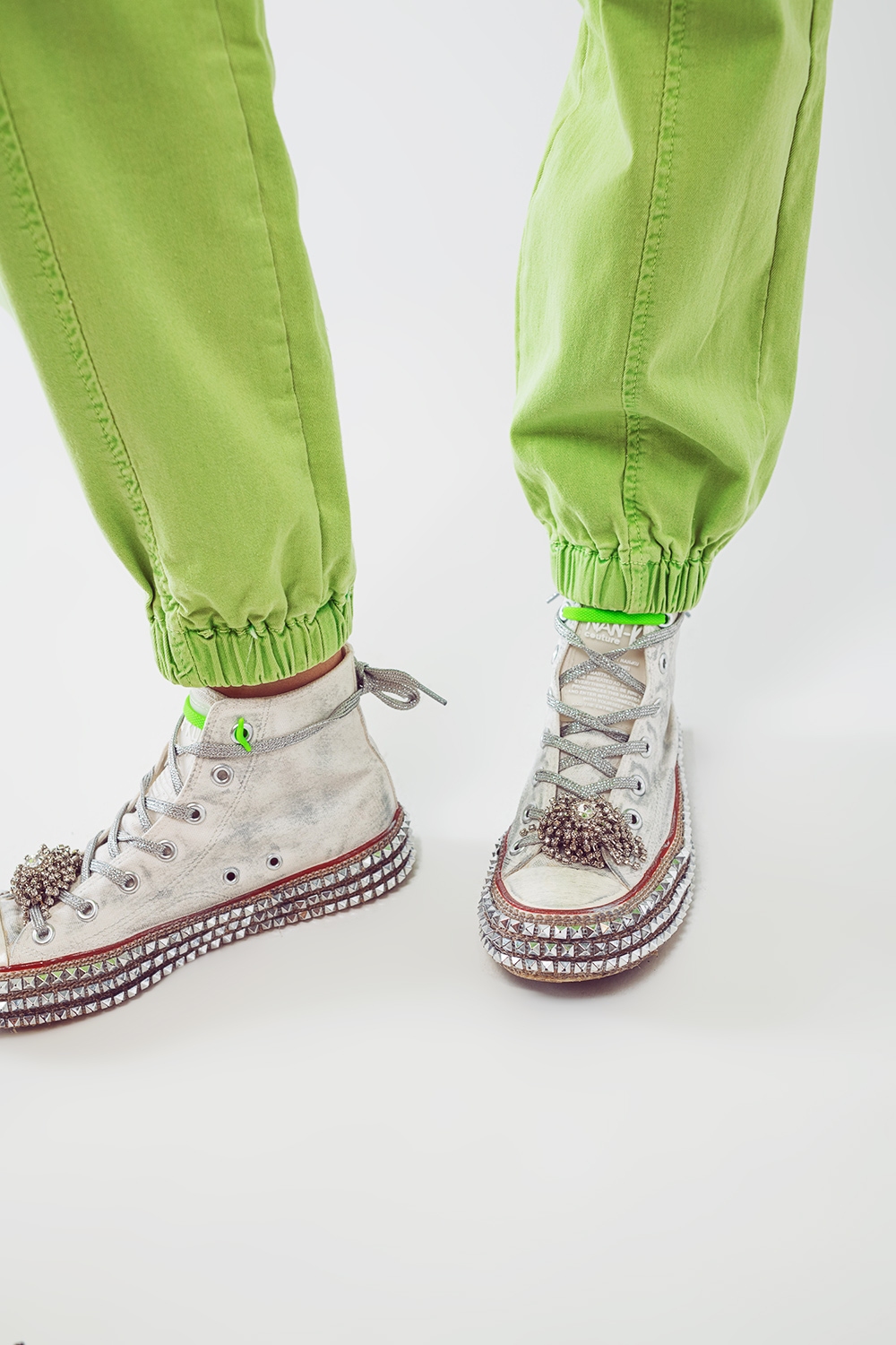 Pantalones cargo verde menta con cintura y dobladillo elásticos Pantalones cargo verde menta con cintura y dobladillo elásticos