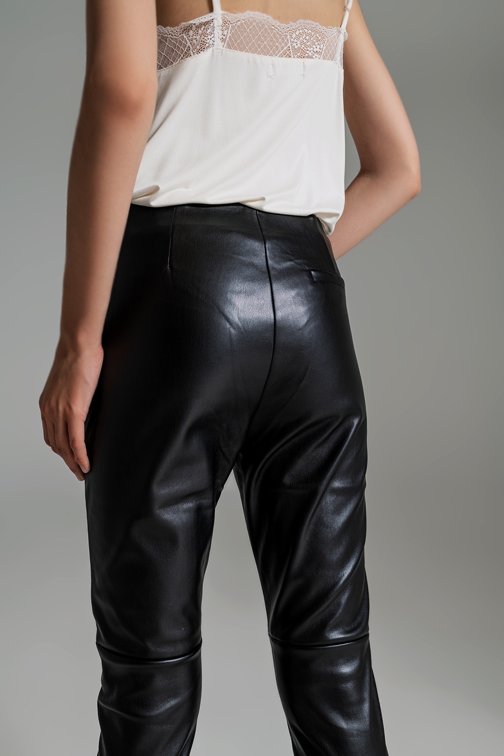 pantalones pitillo negros efecto piel pantalones pitillo negros efecto piel