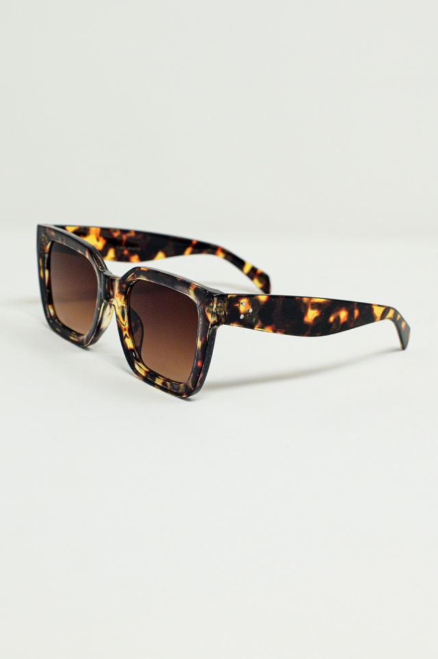 SUNGLASSES