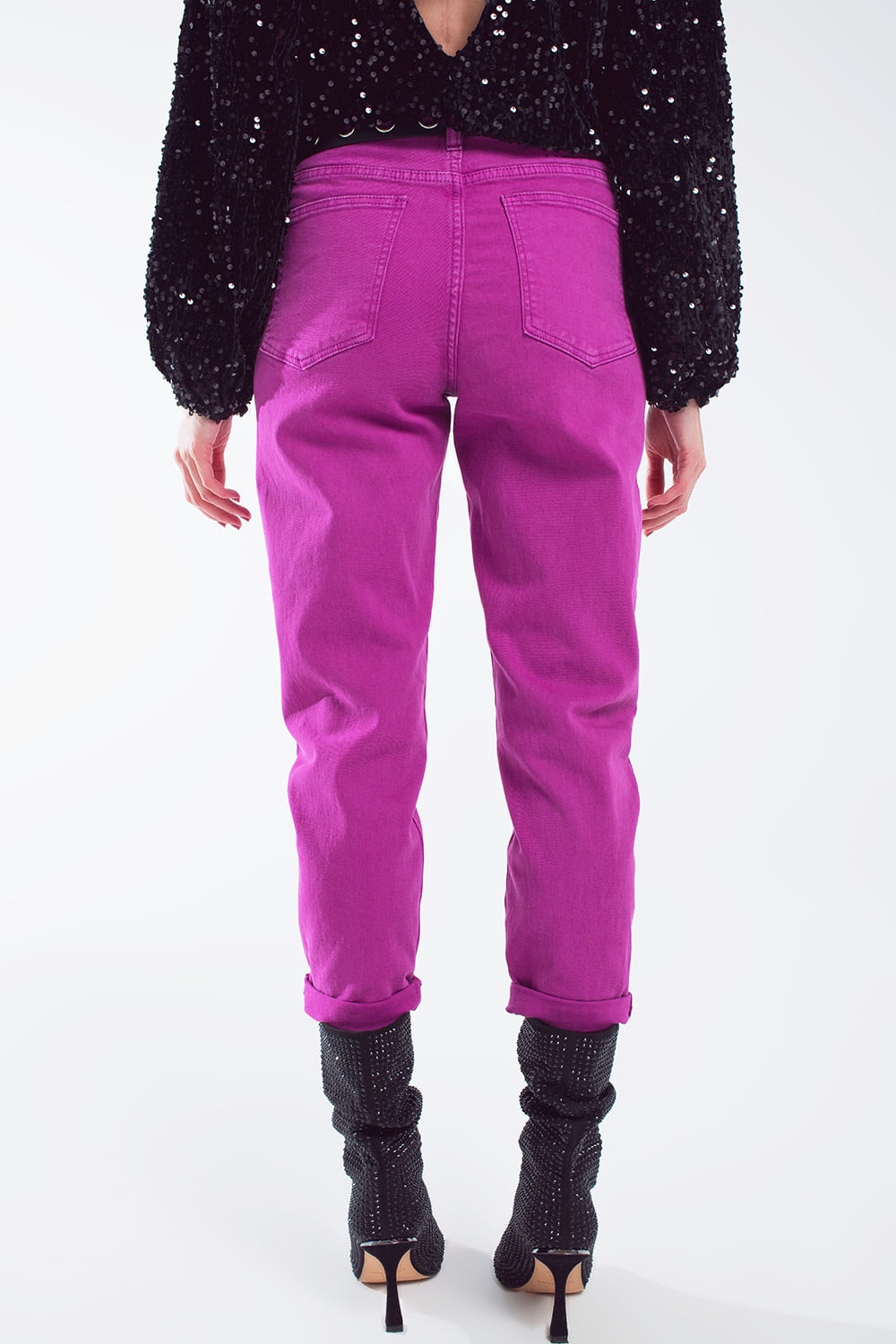 Vaquero slouchy de algodón de talle medio en magenta Vaquero slouchy de algodón de talle medio en magenta