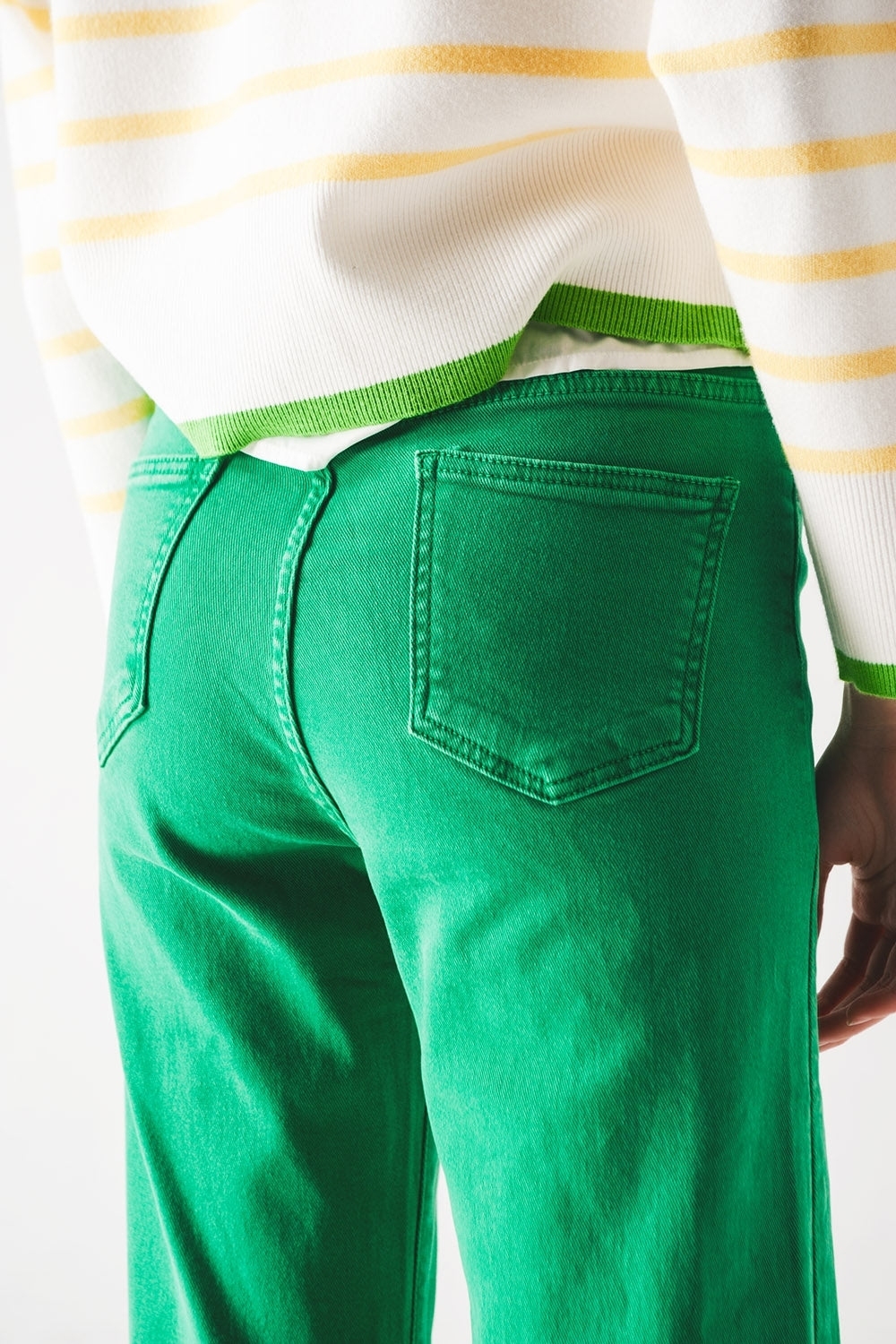 Vaqueros de cintura alta slouchy mom jeans en verde Vaqueros de cintura alta slouchy mom jeans en verde