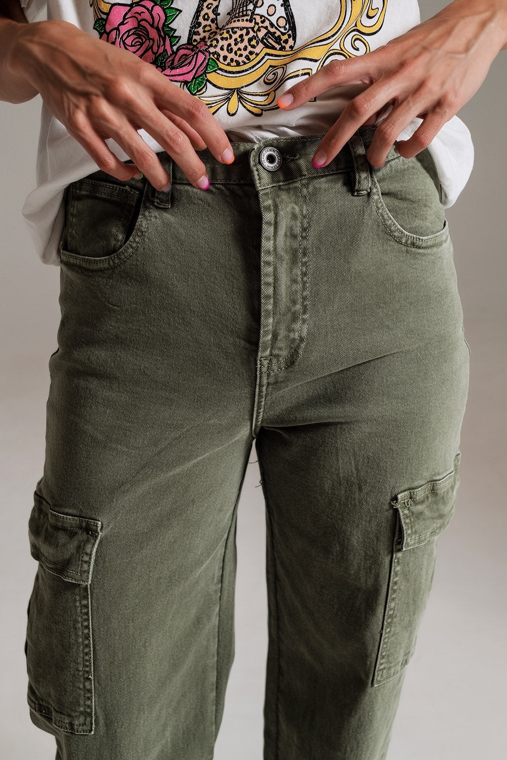 Vaqueros Cargo de pierna recta en verde oliva Vaqueros Cargo de pierna recta en verde oliva