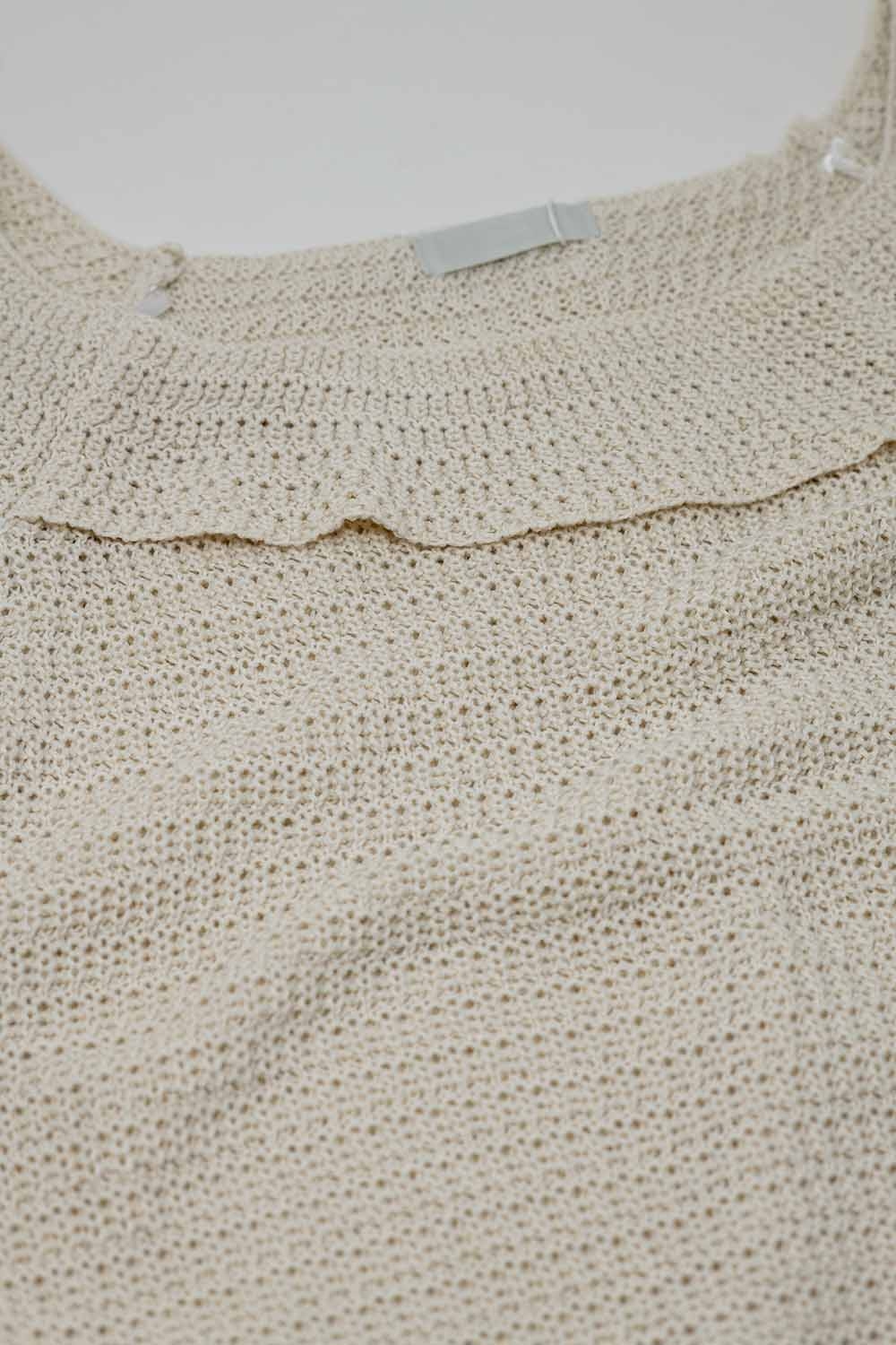 Crema Su&eacute;ter De Manga Corta Con Cuello Barco