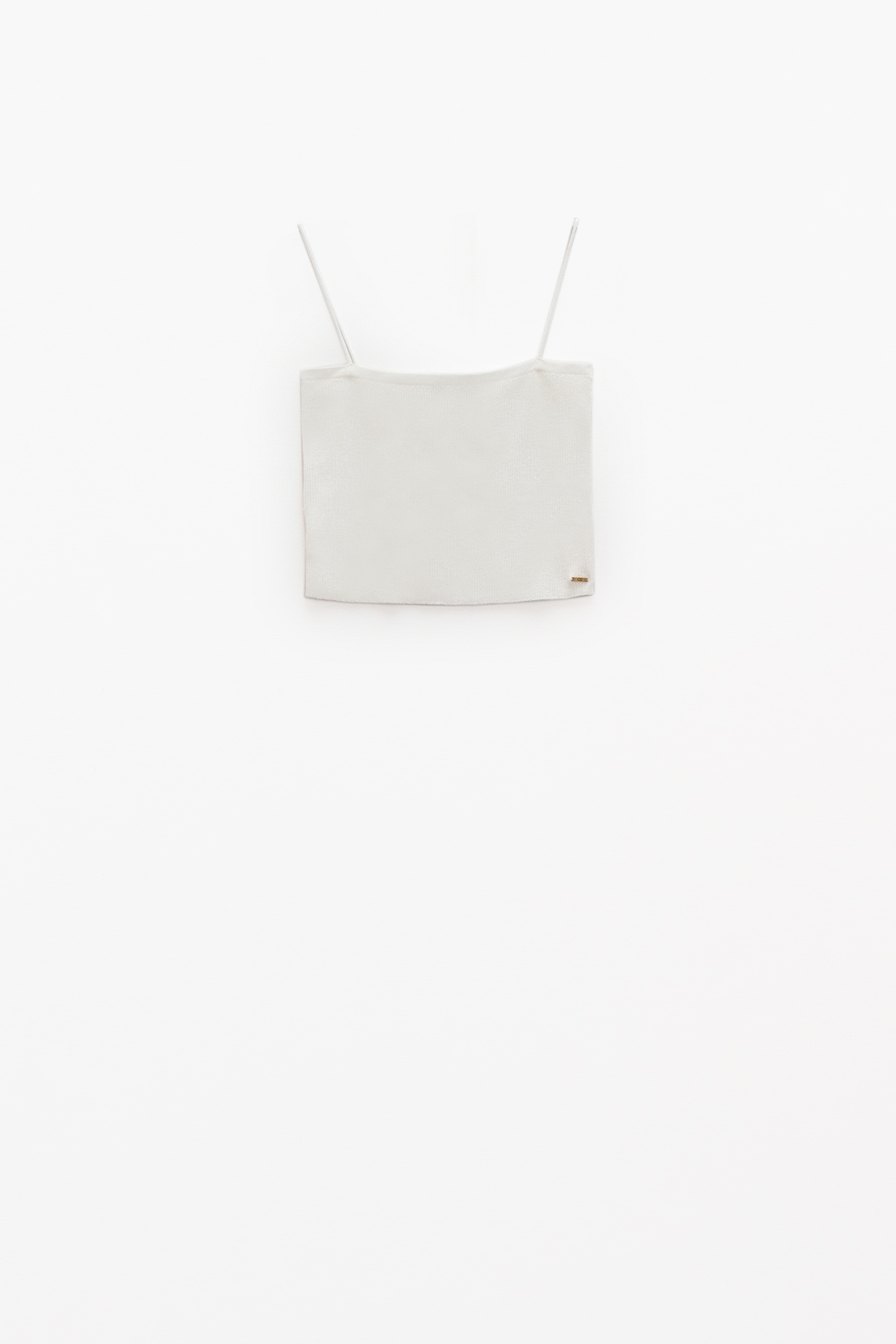 Top de punto básico blanco con tirantes finos Top de punto básico blanco con tirantes finos