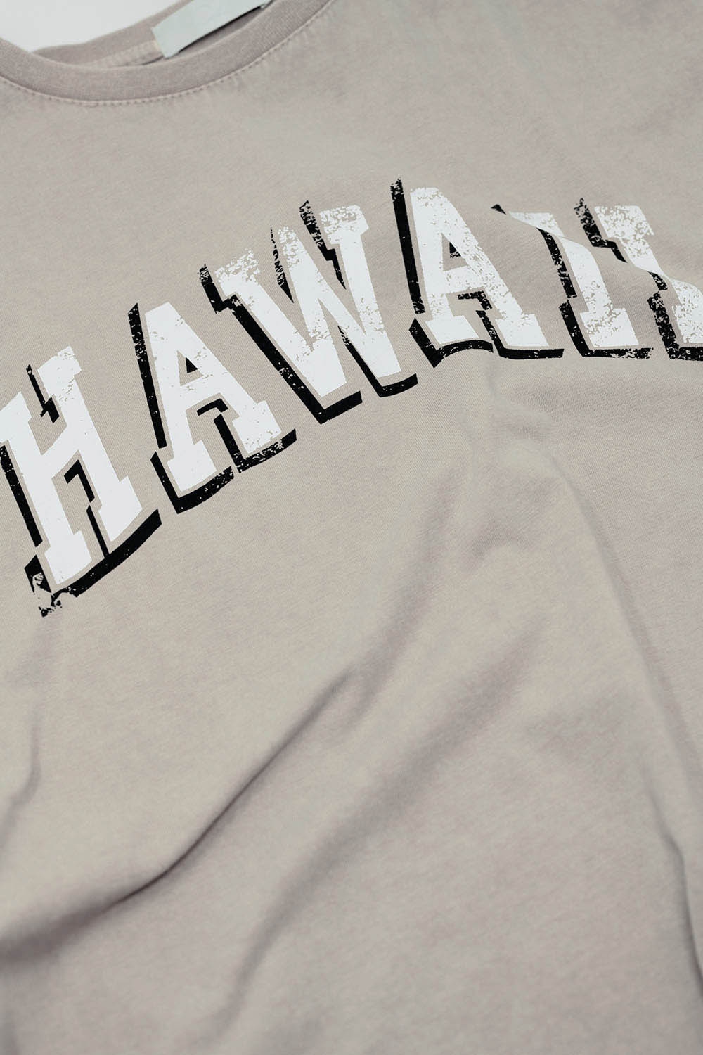 Camiseta Hawaii Efecto Lavado Beige Camiseta Hawaii Efecto Lavado Beige