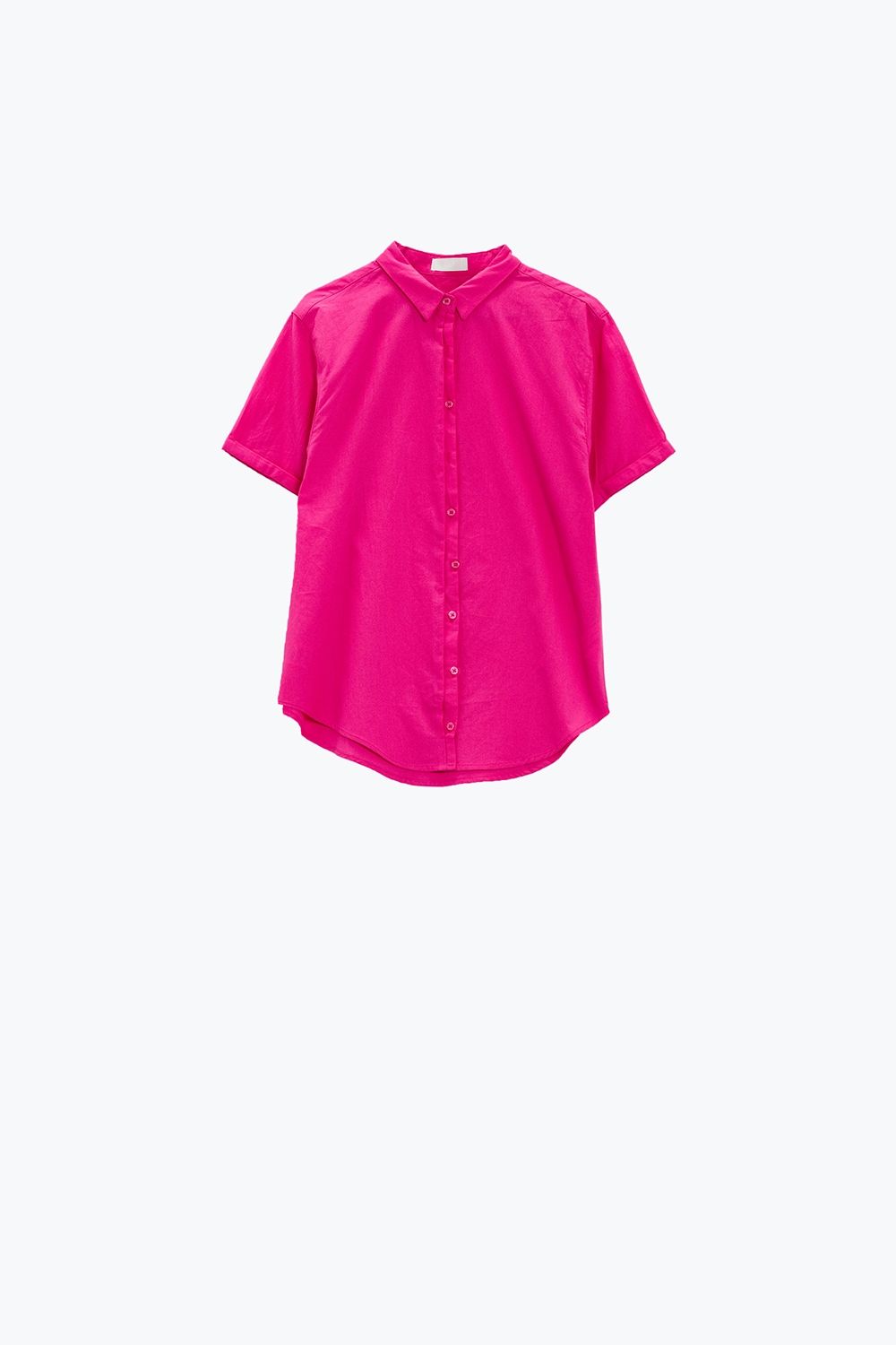 Camisa abotonada de manga corta en fucsia Camisa abotonada de manga corta en fucsia