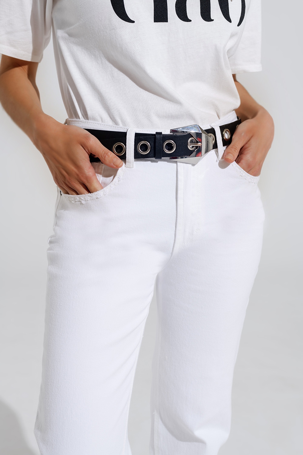 Vaqueros rectos de denim el&aacute;stico con 5 bolsillos en blanco