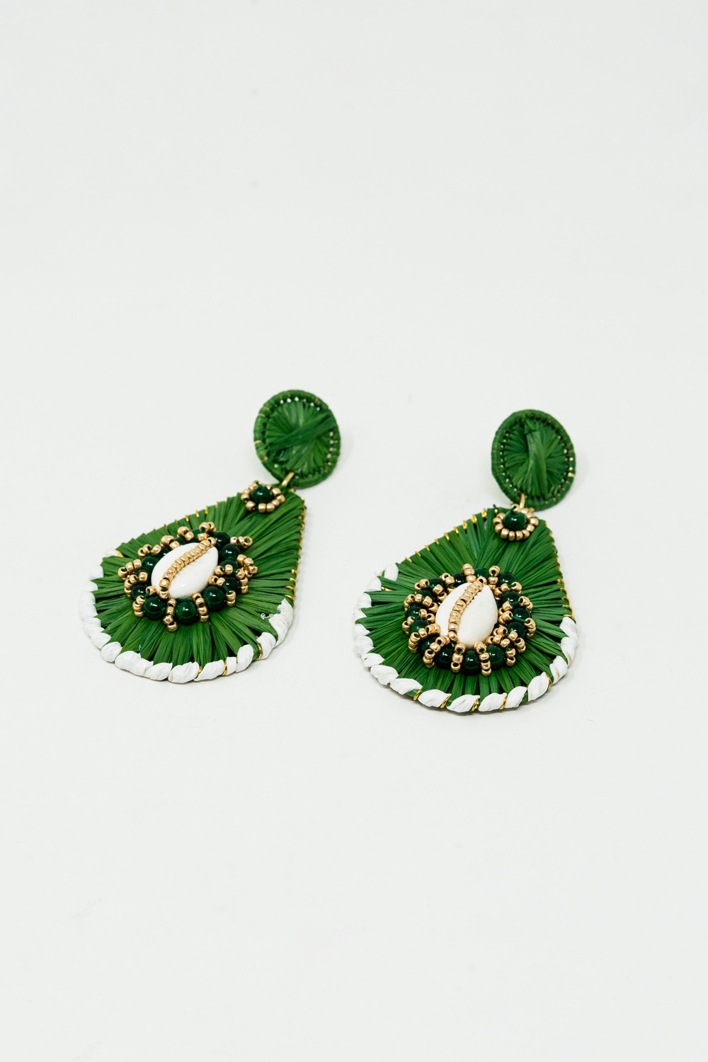 Pendientes Gota Verde Con Adornos