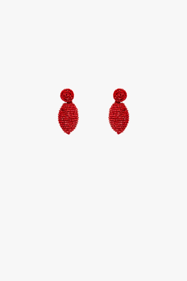 Pendientes de cuentas ovaladas en rojo