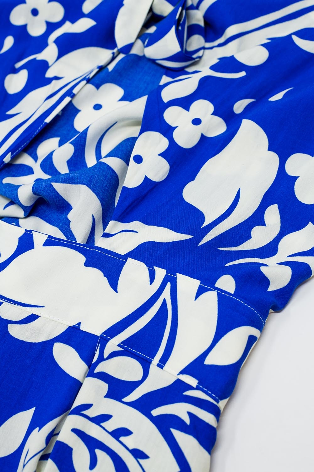 Mono Floral De Manga Corta En Azul