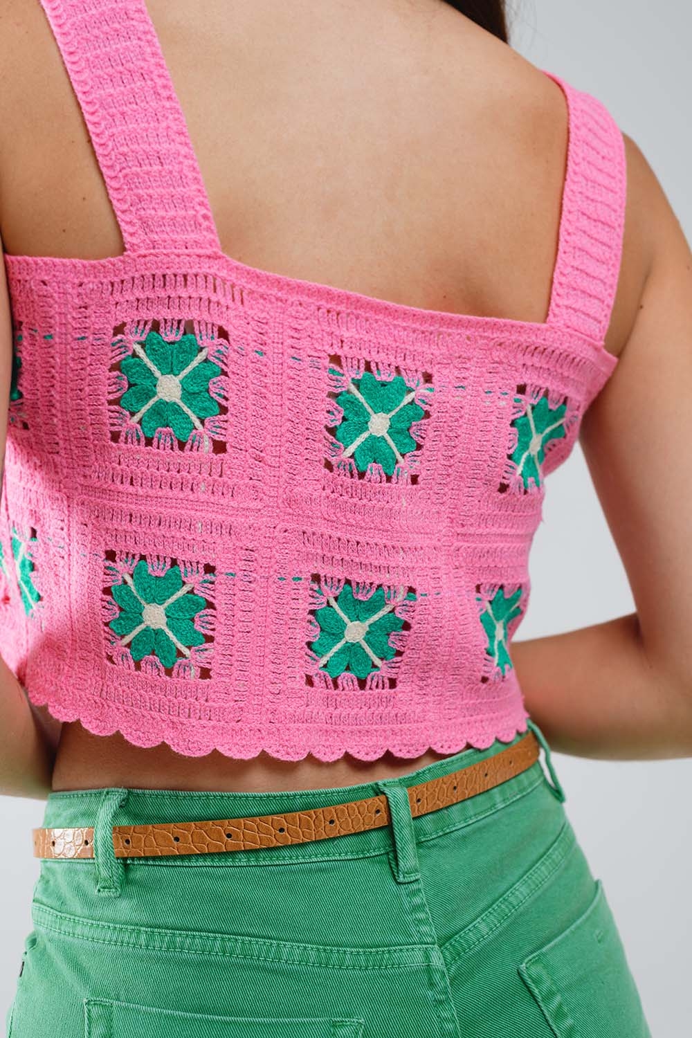 Top de Crochet Recortado con Patr&oacute;n de Flores