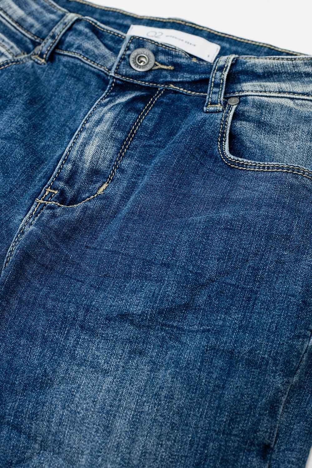 Jeans Básicos Súper Ajustados de Mezclilla de Lavado Medio y Elásticos Jeans Básicos Súper Ajustados de Mezclilla de Lavado Medio y Elásticos