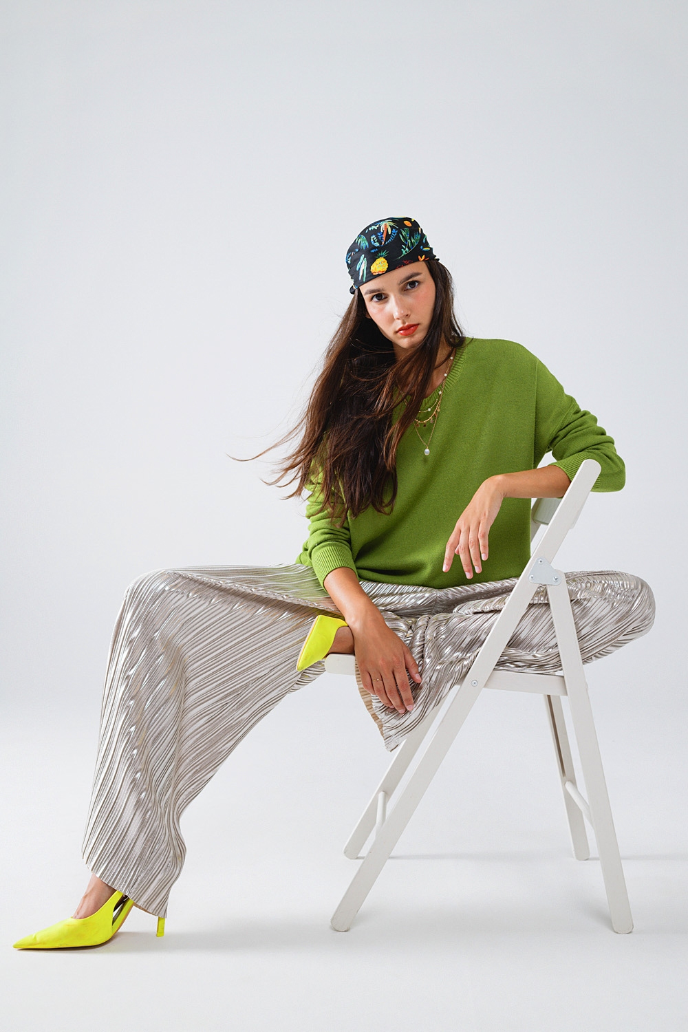 Jersey oversize de manga larga y cuello redondo en verde oliva
